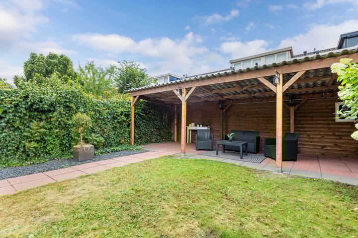 Foto 32 van Oppers 47