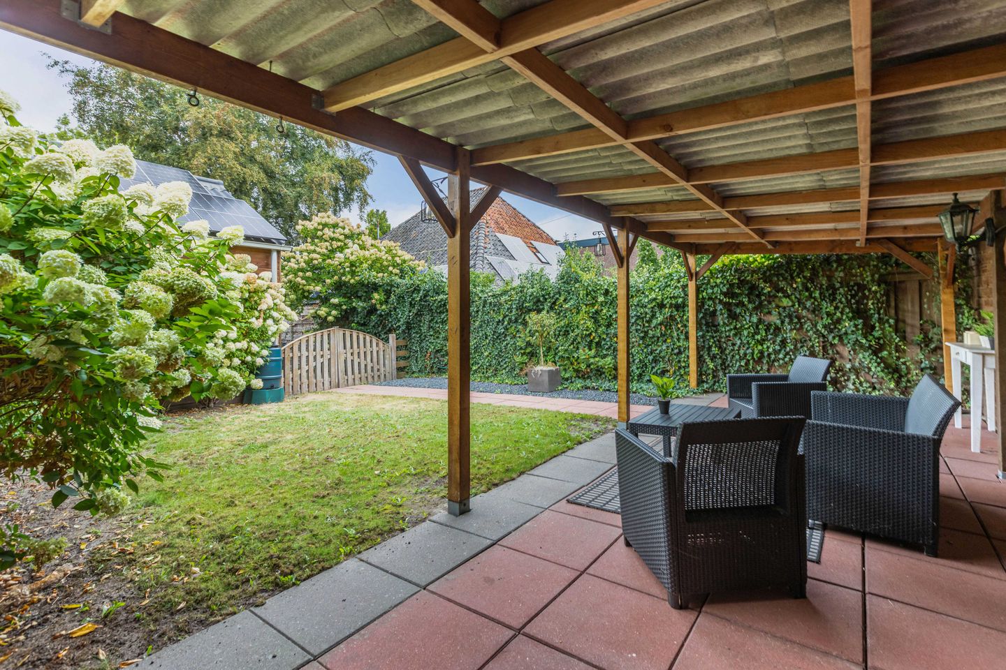 Foto 35 van Oppers 47