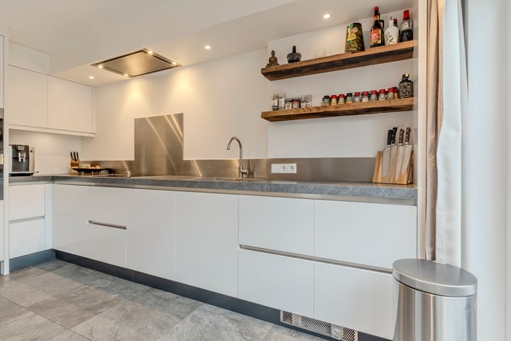 Foto 16 van Eikeboom 9