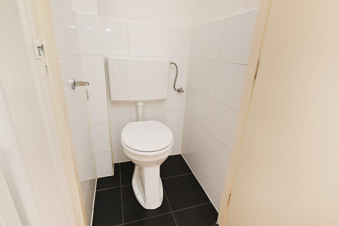 Foto 22 van Naarderstraat 131