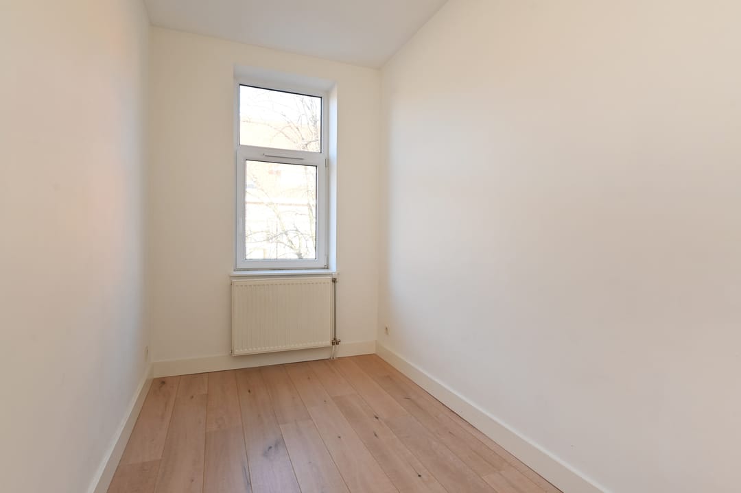 Foto 23 van Naarderstraat 131