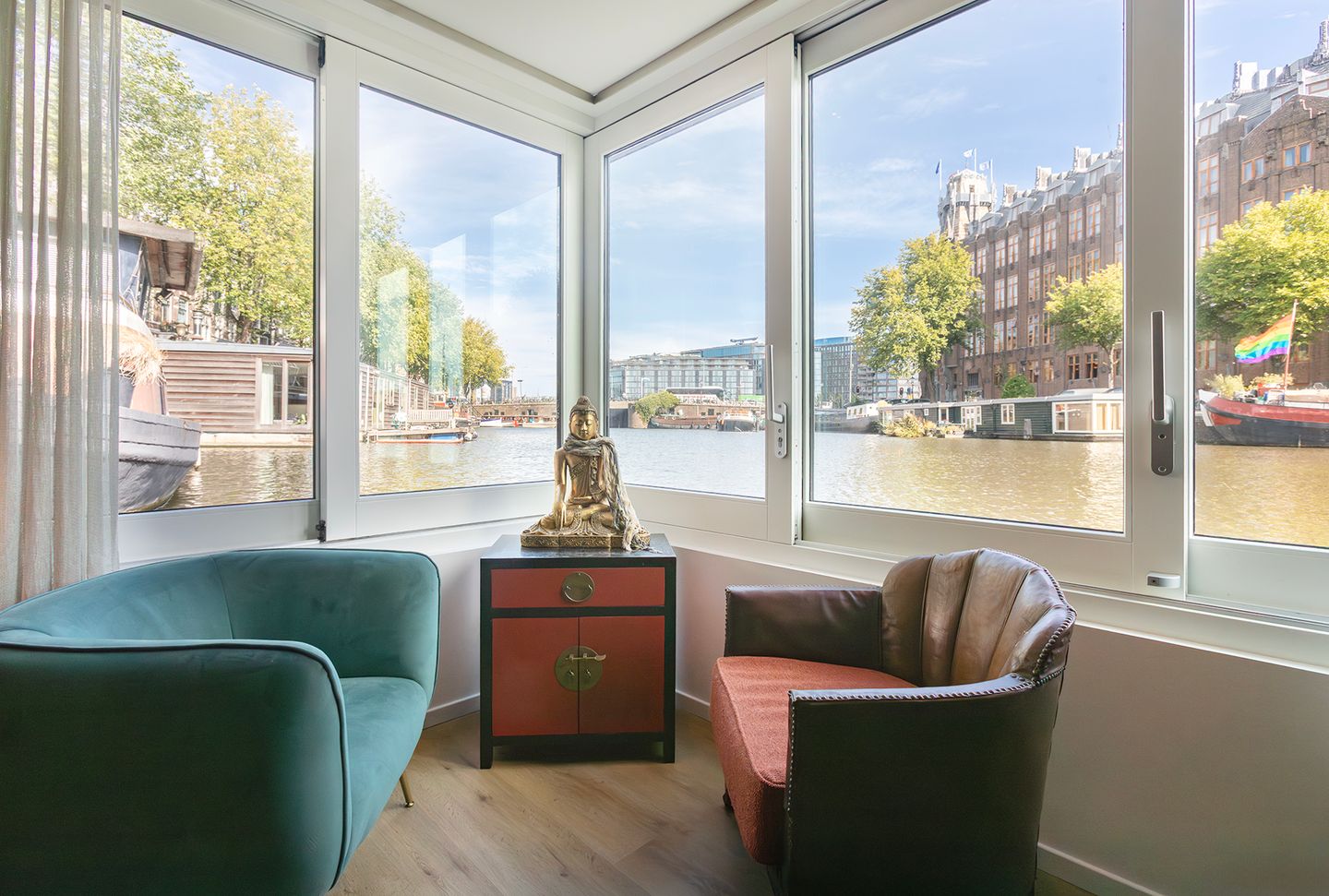 Foto 10 van Kromme Waal 31-F