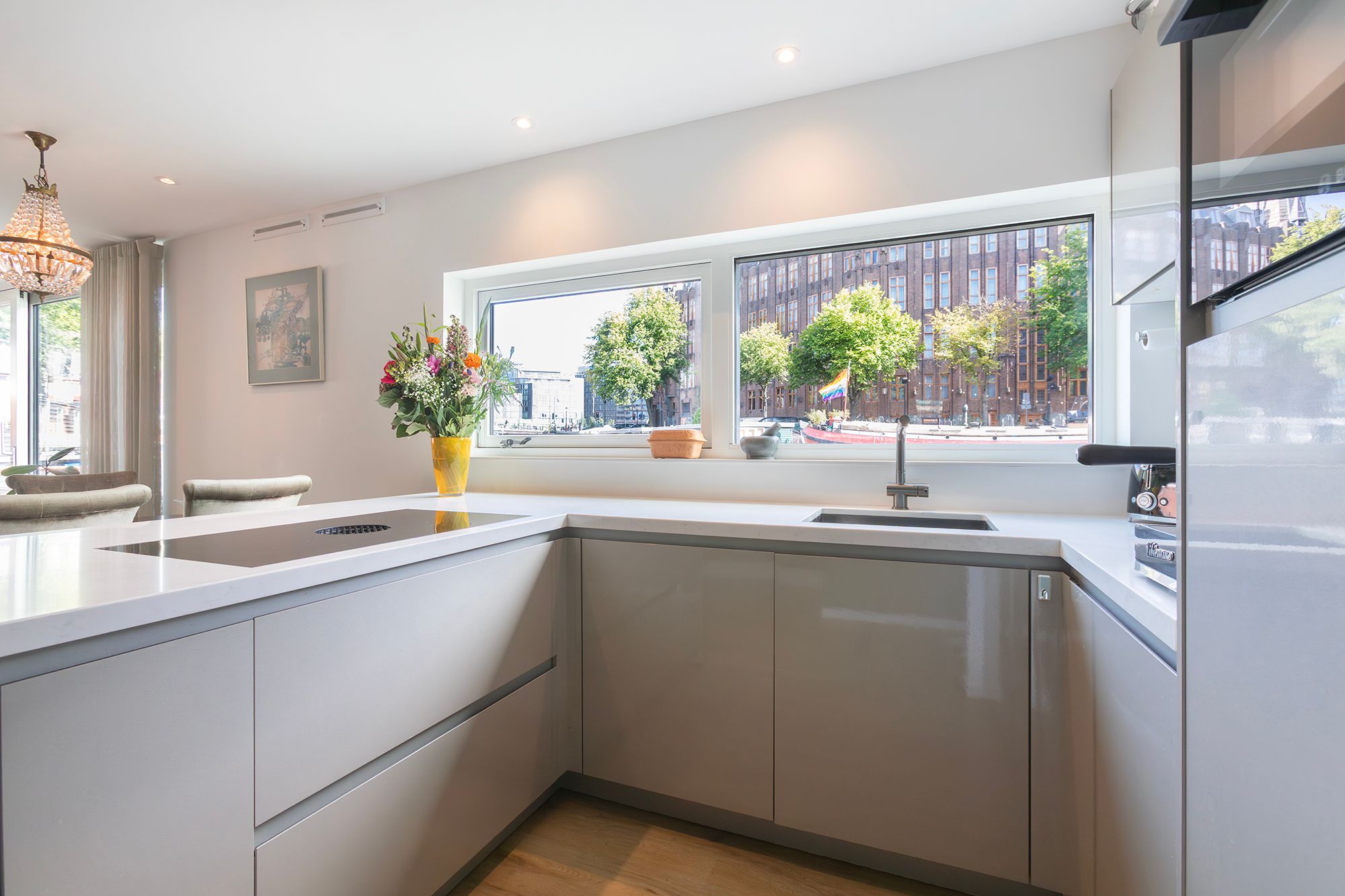 Foto 12 van Kromme Waal 31-F