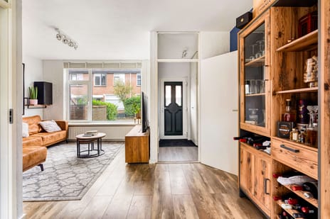 Horst 12 11 secondary image