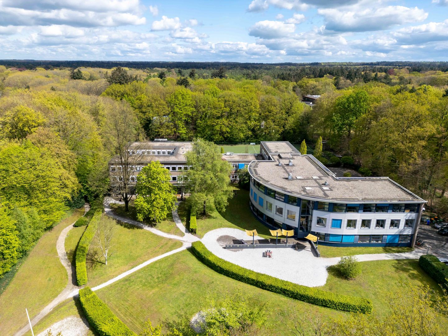 Bekijk foto 2 van Horstlaan 2-4