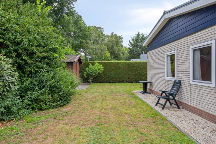 Foto 15 van Beukenlaan