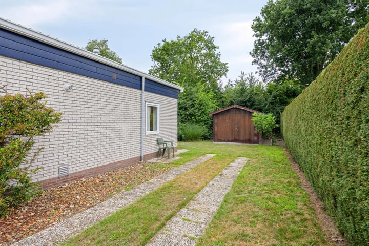 Foto 16 van Beukenlaan