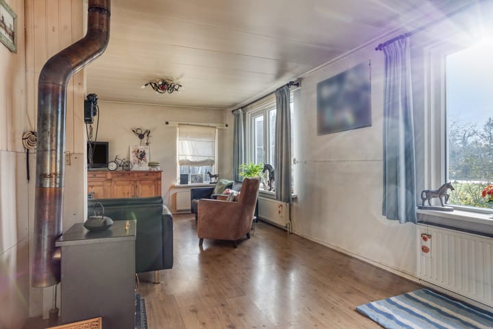 Photo 4 of Koningin Julianaweg 53-A