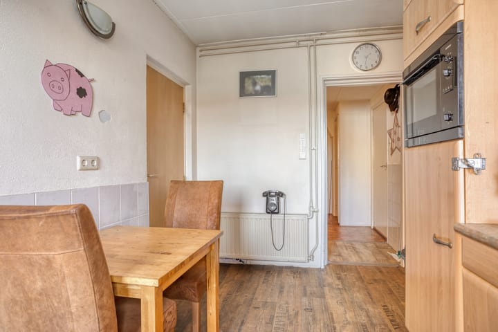 Photo 8 of Koningin Julianaweg 53-A