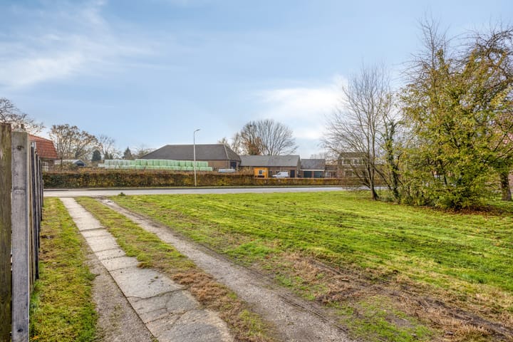 Photo 41 of Koningin Julianaweg 53-A