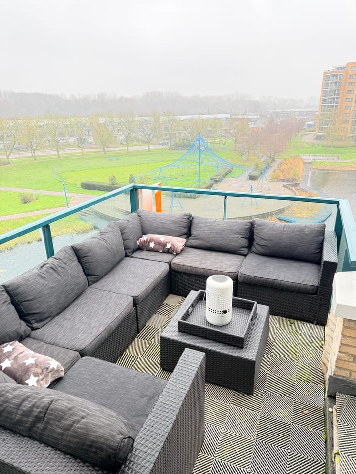 Photo 25 of Leeghwaterstraat 36