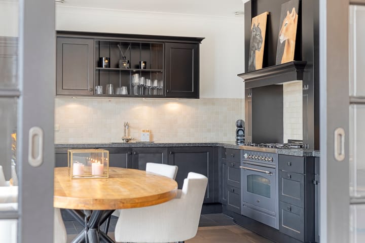 Photo 7 of Rooijensestraat 22