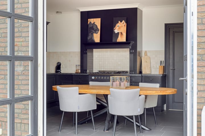 Photo 9 of Rooijensestraat 22