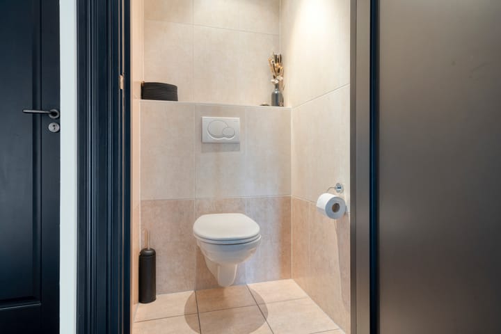 Photo 24 of Rooijensestraat 22