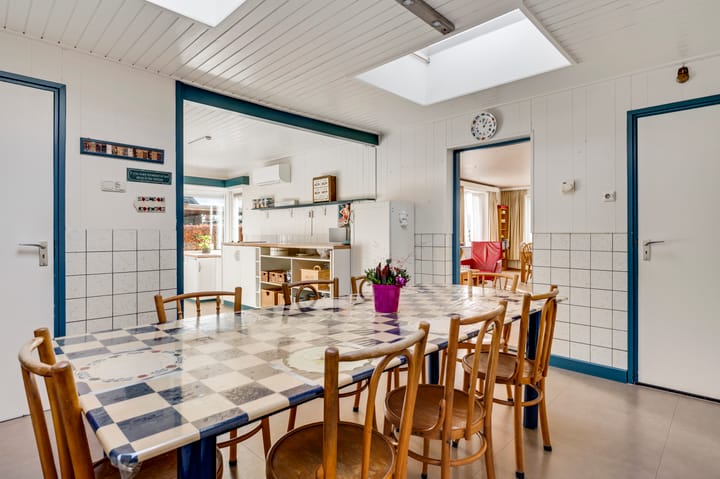 Foto 15 van Niesstraat 14