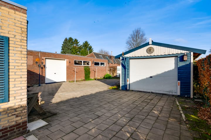 Foto 49 van Niesstraat 14