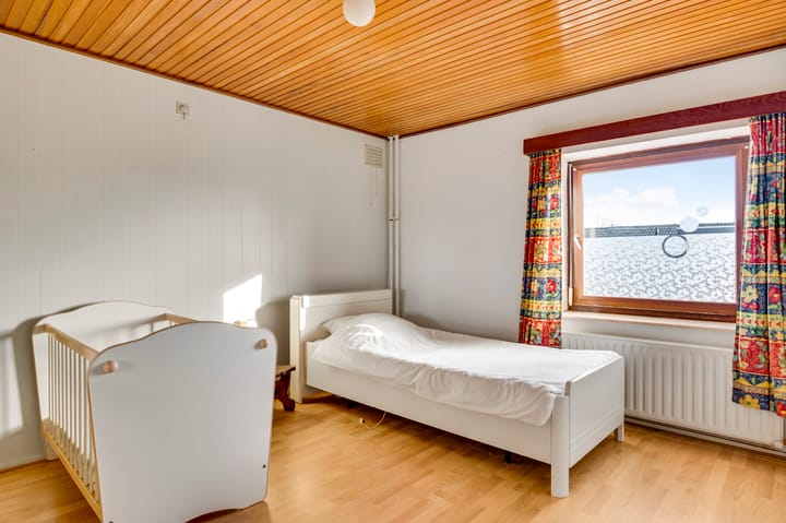 Foto 31 van Niesstraat 14