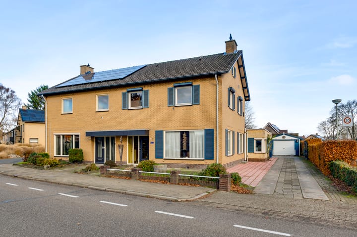 Foto 52 van Niesstraat 14