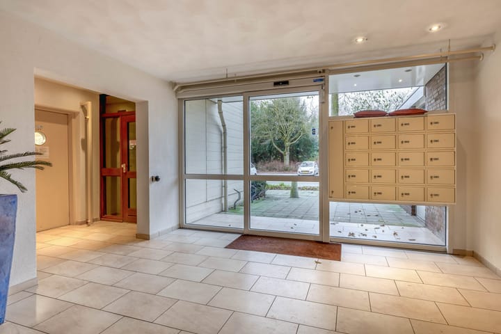 Photo 10 of Venuslaan 379