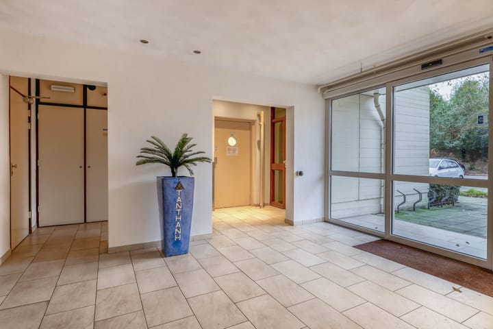 Photo 9 of Venuslaan 379