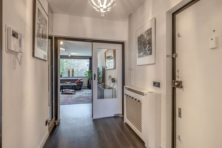 Photo 12 of Venuslaan 379