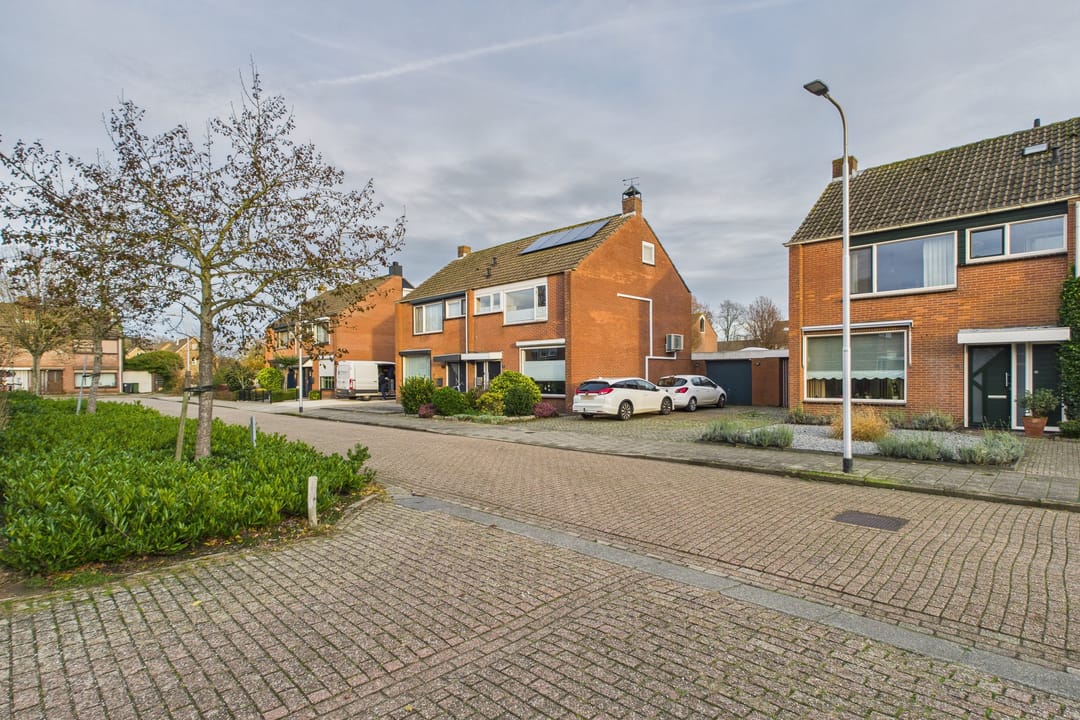 Photo 28 of Liniestraat 61