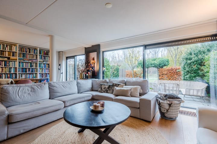 Foto 13 van Brucknerstraat 29