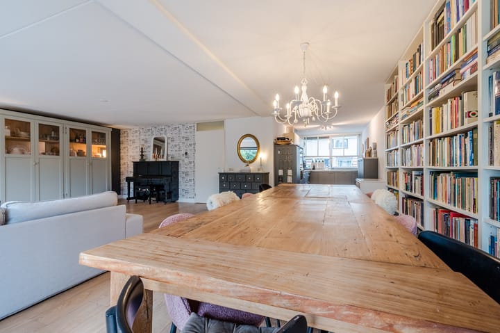 Foto 16 van Brucknerstraat 29