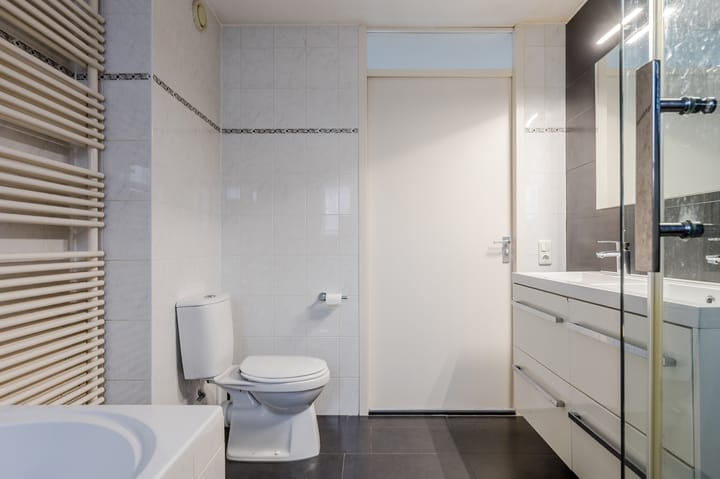 Foto 40 van Brucknerstraat 29