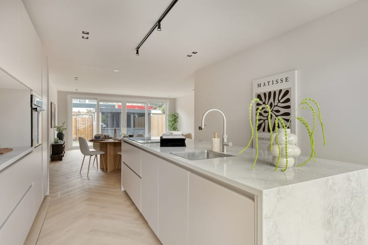 Foto 13 van Don Boscolaan 19