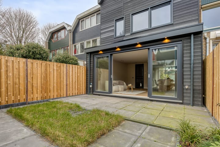 Foto 35 van Don Boscolaan 19