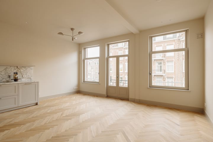 Foto 7 van Koninginneweg 271-2