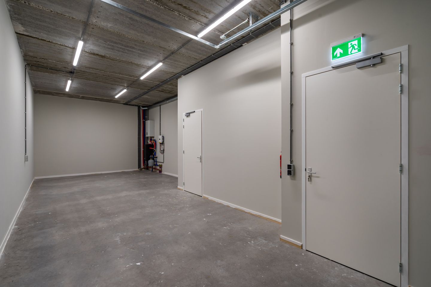 View photo 5 of Eemmeerlaan 2-M