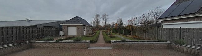 Achtertuin