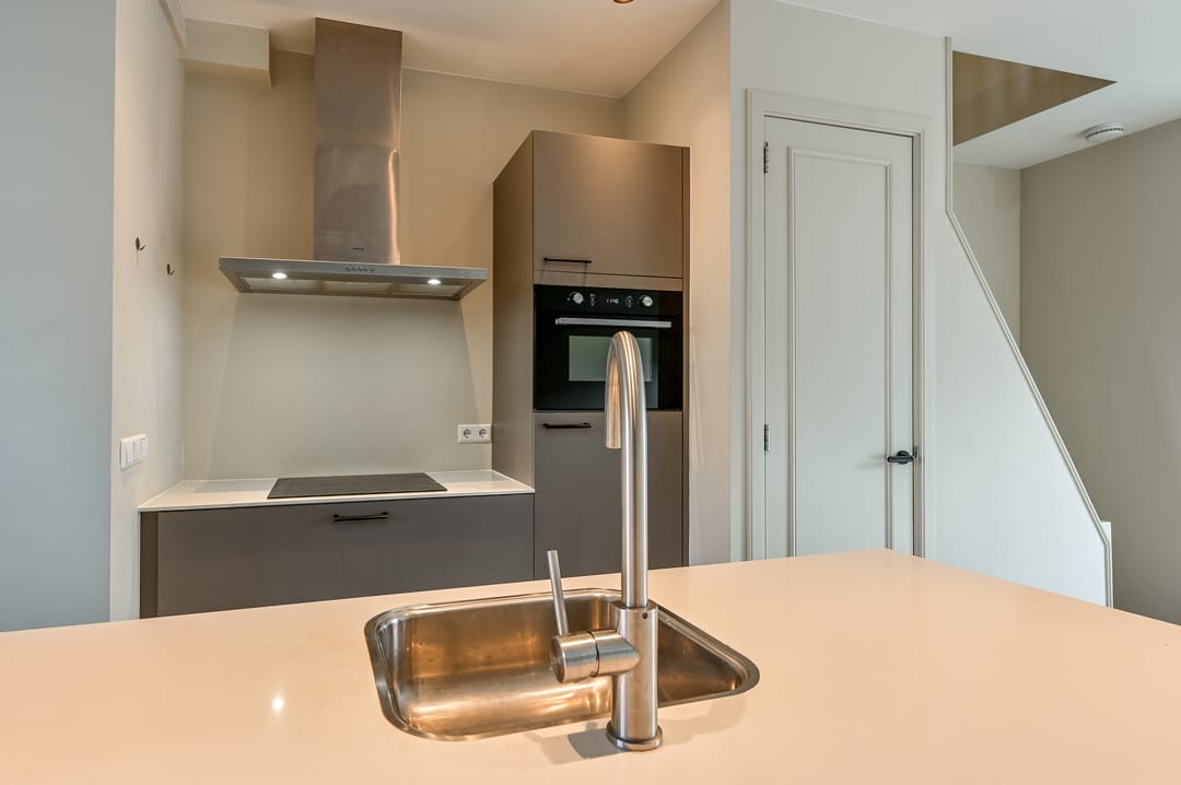 Foto 11 van De Ruyterstraat 72