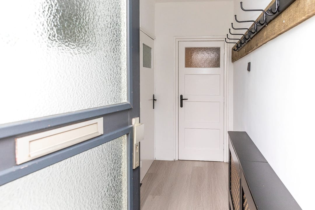 Photo 8 of Woudstraat 5