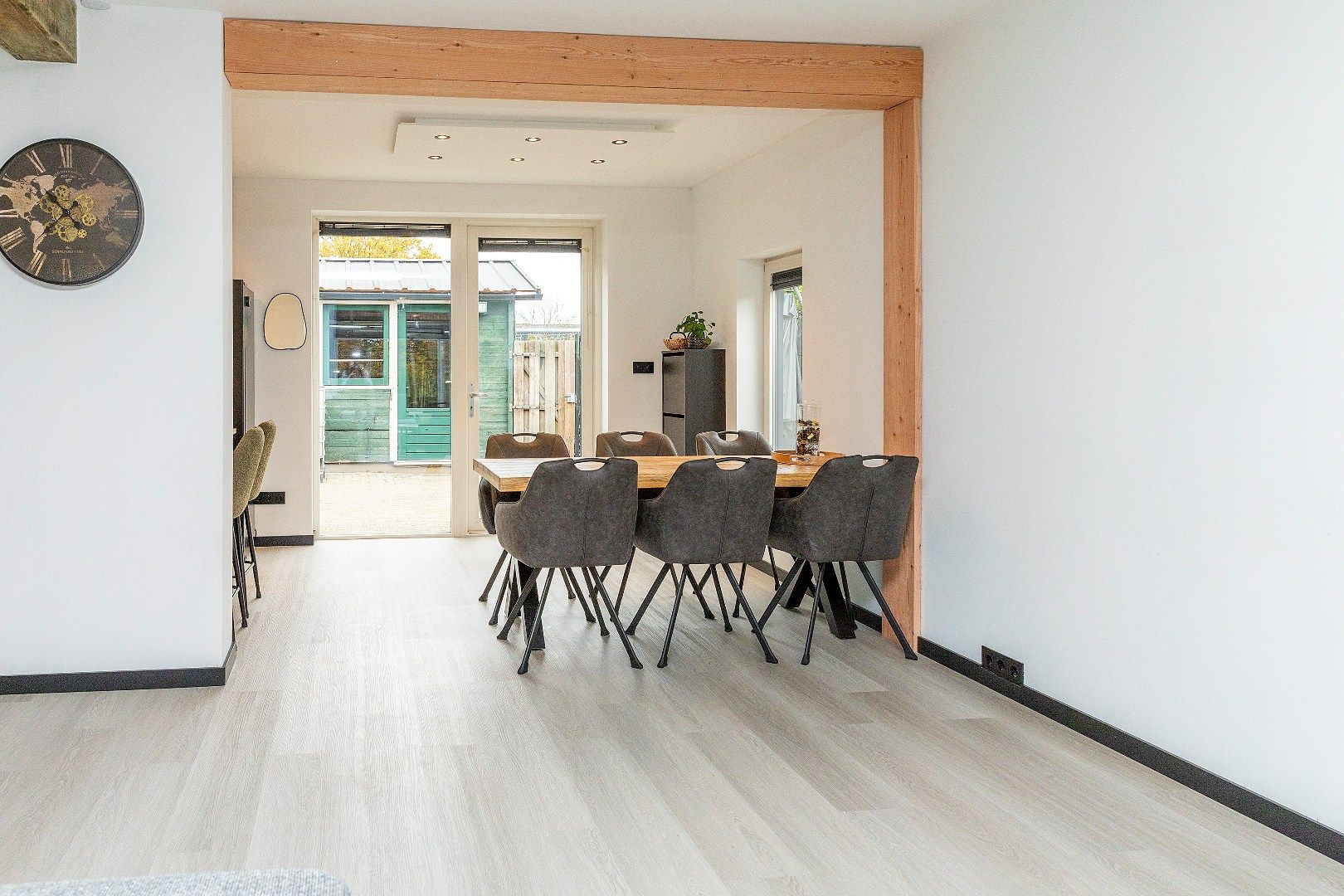 Photo 15 of Woudstraat 5