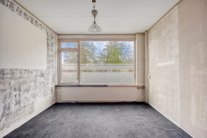 Photo 15 of W.H. Vliegenstraat 77