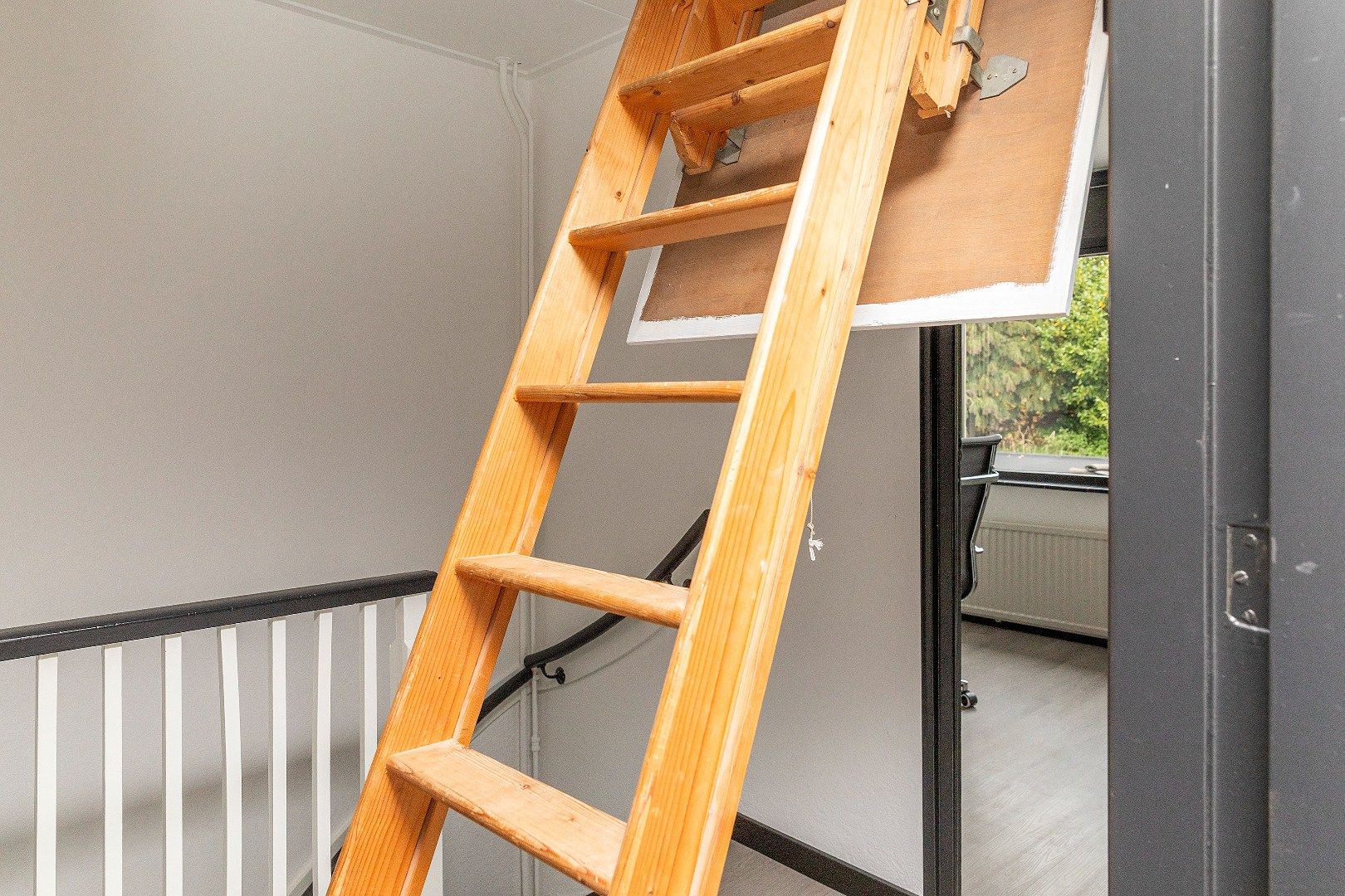 Photo 75 of Woudstraat 5