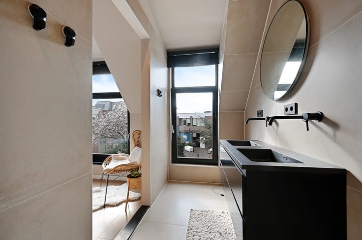 Foto 31 van Hooftstraat 136-A