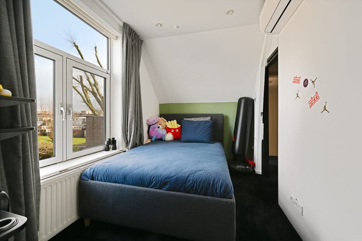 Foto 37 van Hooftstraat 136-A