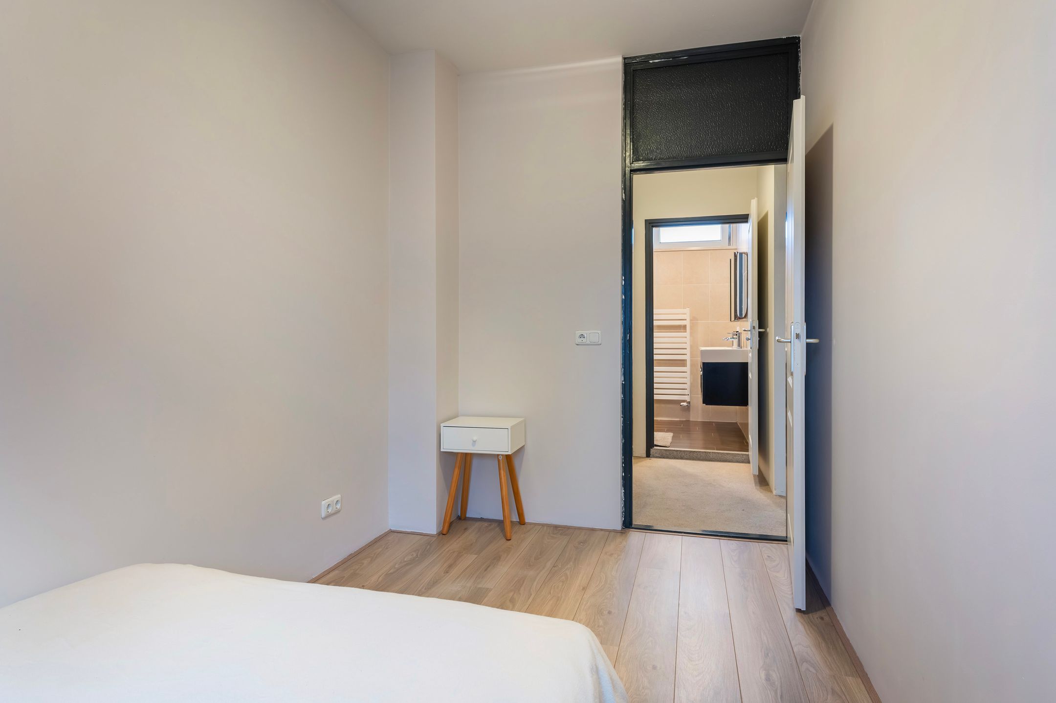 Foto 30 van G.W.B. Wondaalstraat 16