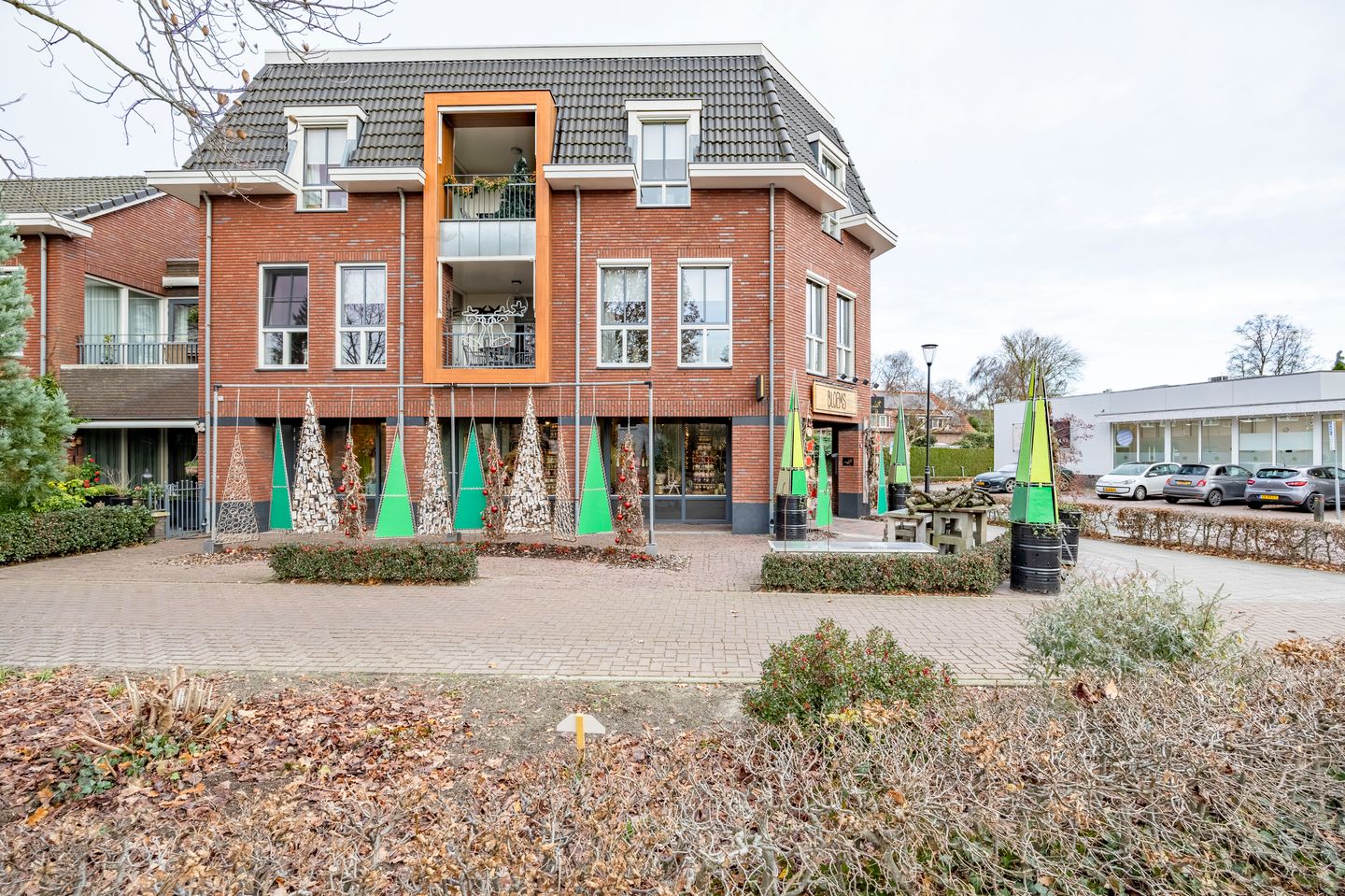 View photo 4 of Venrayseweg 7