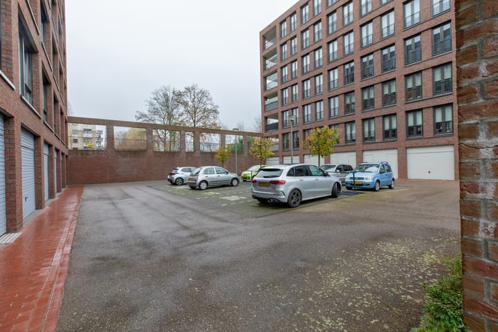 Foto 34 van Europalaan 251