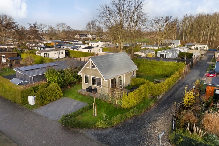 Photo 2 of Vogels' tún 157