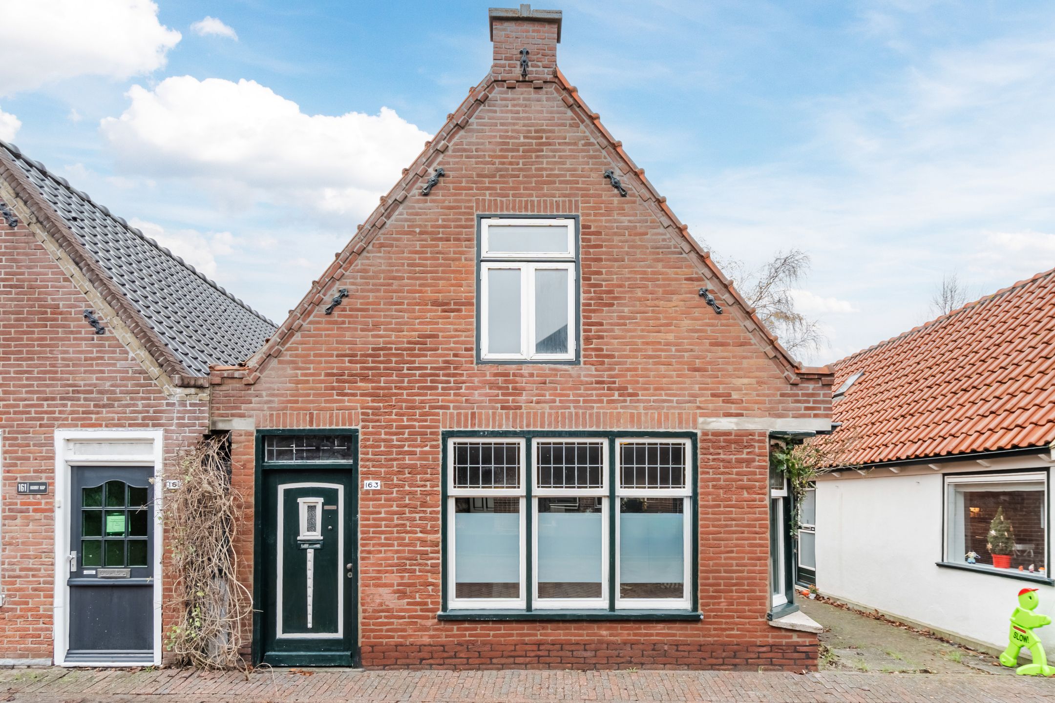 Buying a house in The Netherlands., Dorpsstraat 163