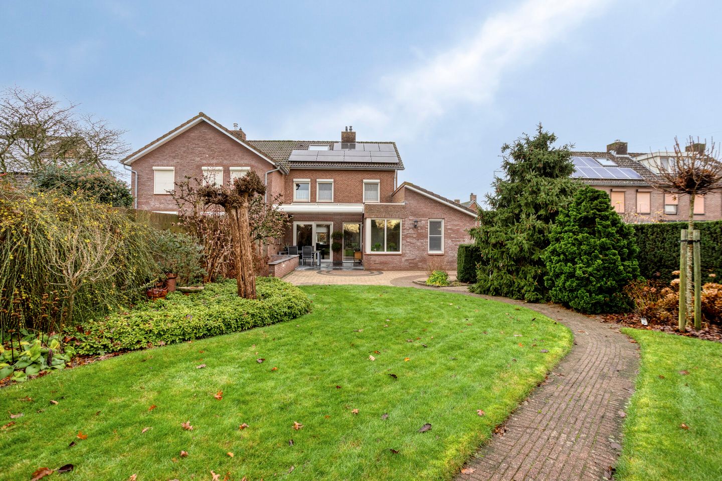 Foto 35 van Maasstraat 18