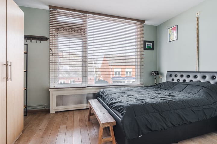 Foto 23 van Leenderweg 110