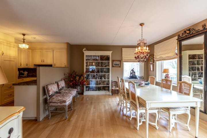 Foto 3 van Zuides 42