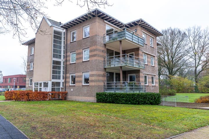 Foto 7 van Zuides 42